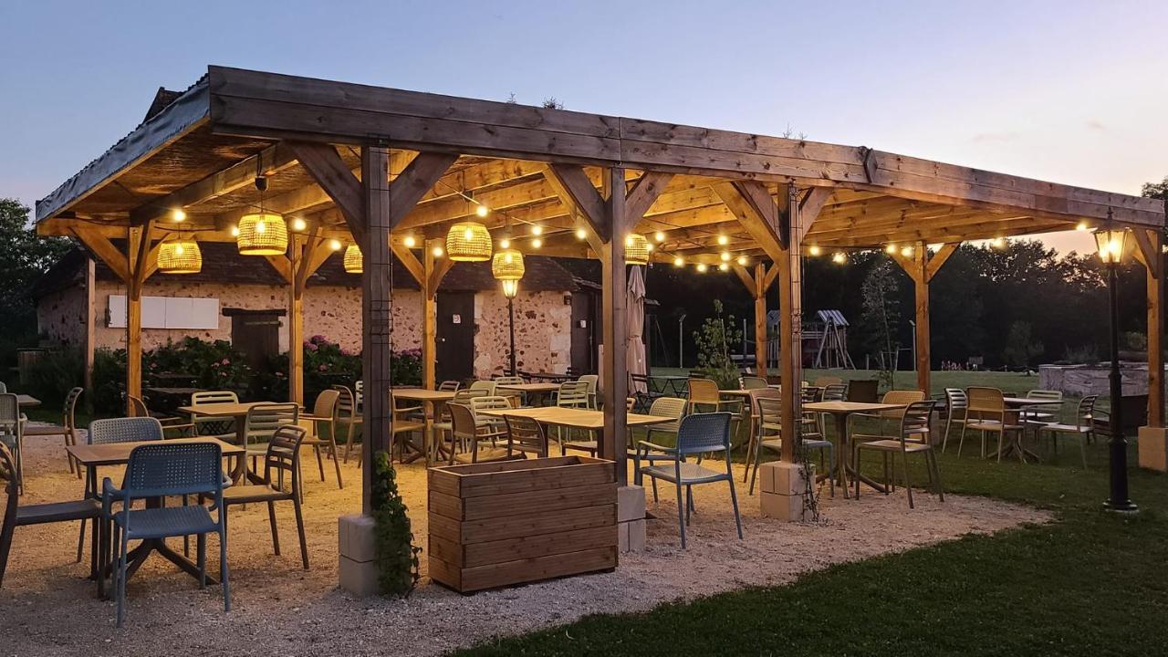 Le Domaine Du Bois Coquet Hotell La Douze Exteriör bild